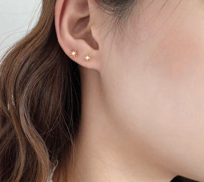 Mini Star Stud Earrings in 925 Sterling Silver