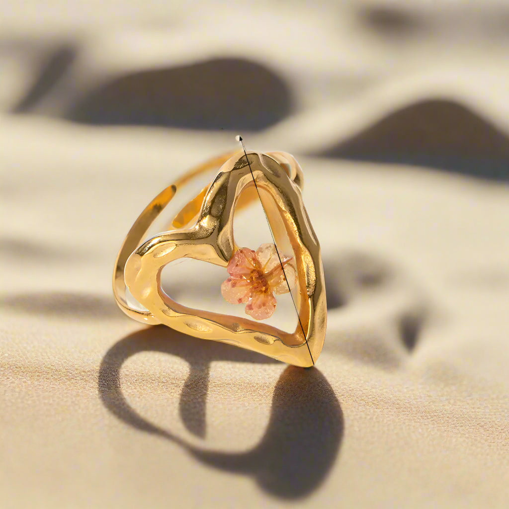 Eternal Flower Ring